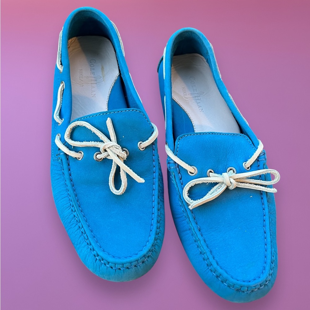 Slip on Nike x Cole Haan loafers